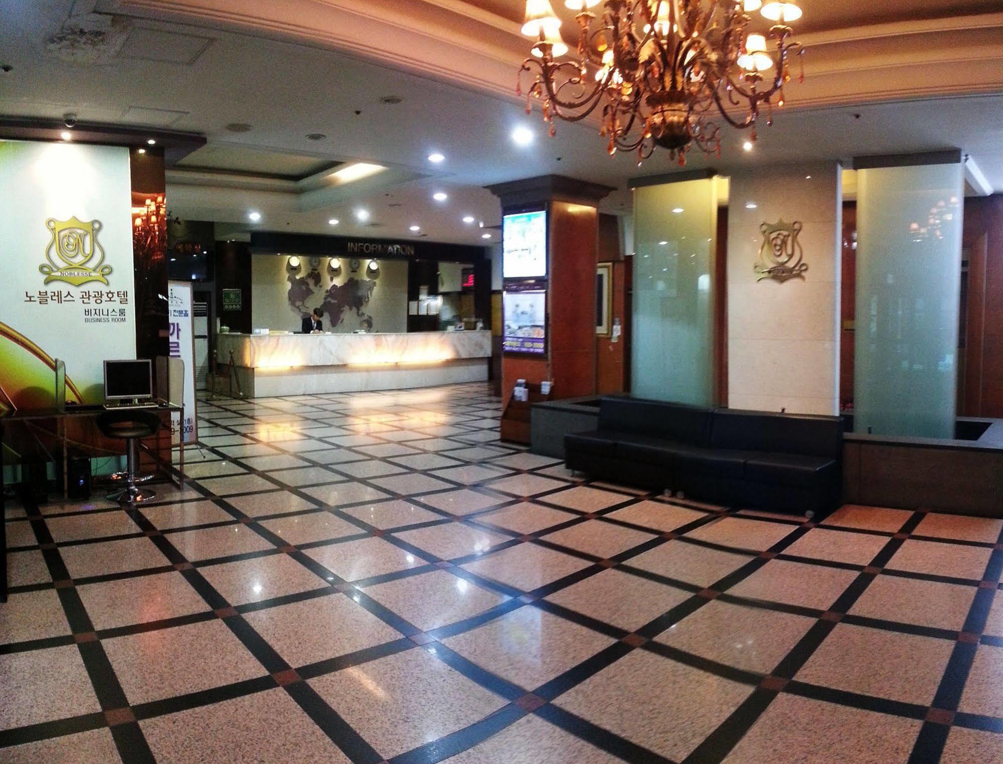 Hotel Noblesse Seul Exterior foto