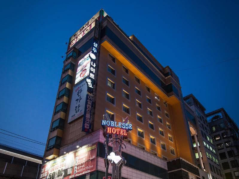 Hotel Noblesse Seul Exterior foto